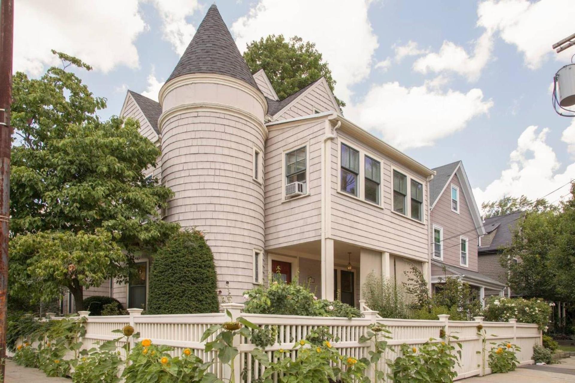 Charming Harvard Victorian Cambridge Extérieur photo